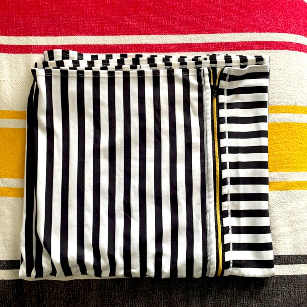 Lululemon scarf